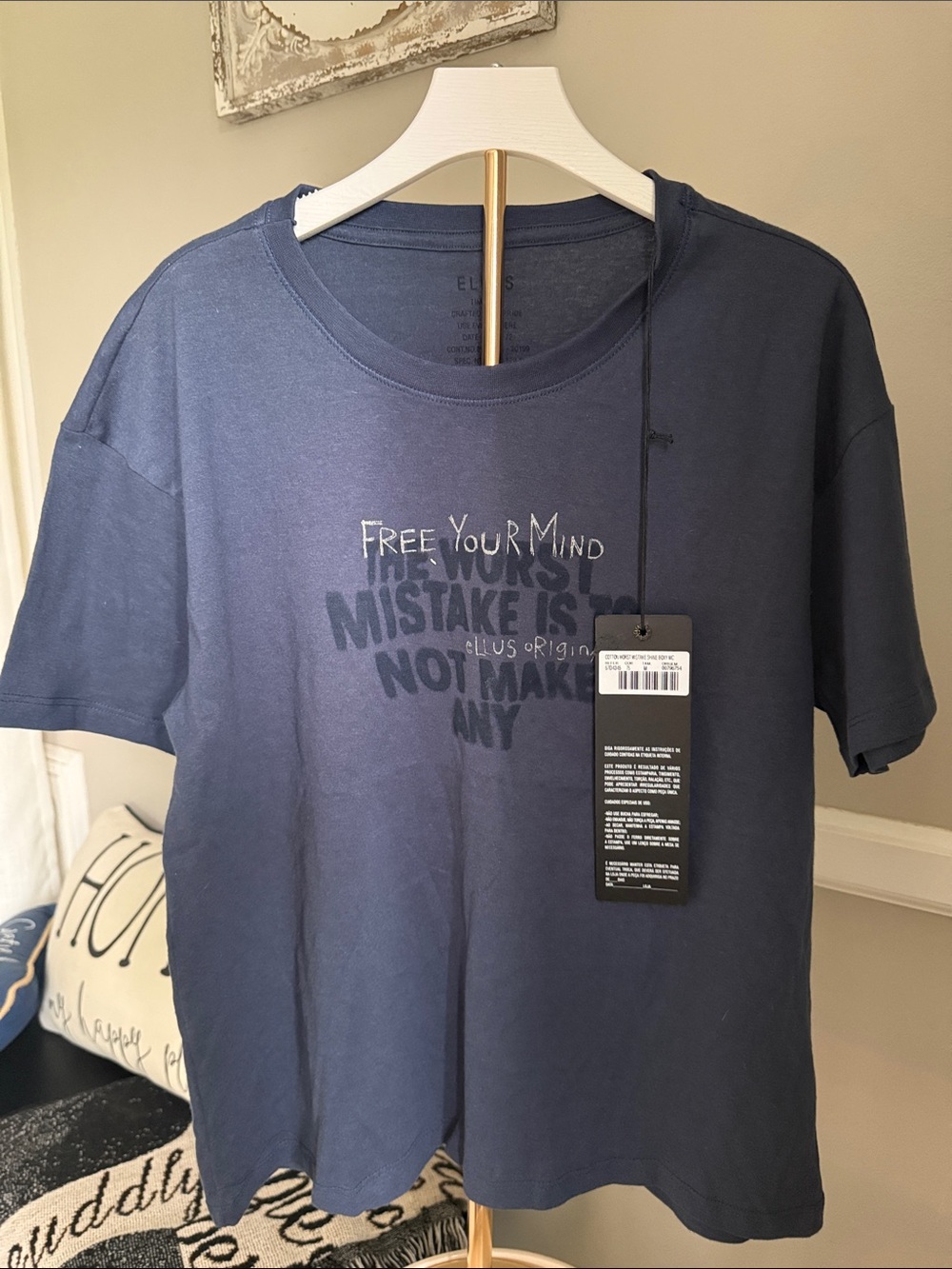 Ellus Navy Graphic Tee - Free Your Mind ~100% cotton